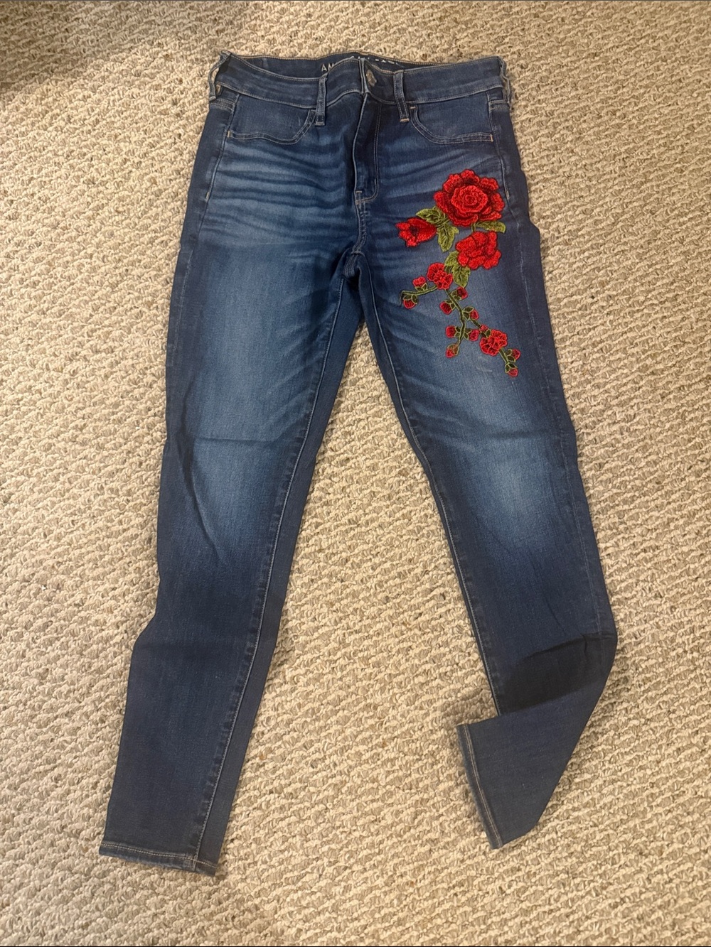 American Eagle Outfitters Dark Blue Skinny Jeans with Red Rose Embroidery